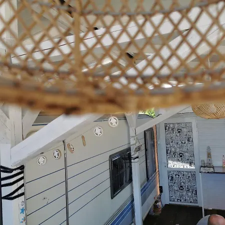 Sea Caravan/camper On The