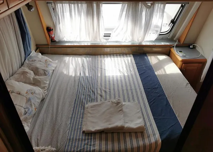 Sea Caravan/camper On The Kiten (Burgas)