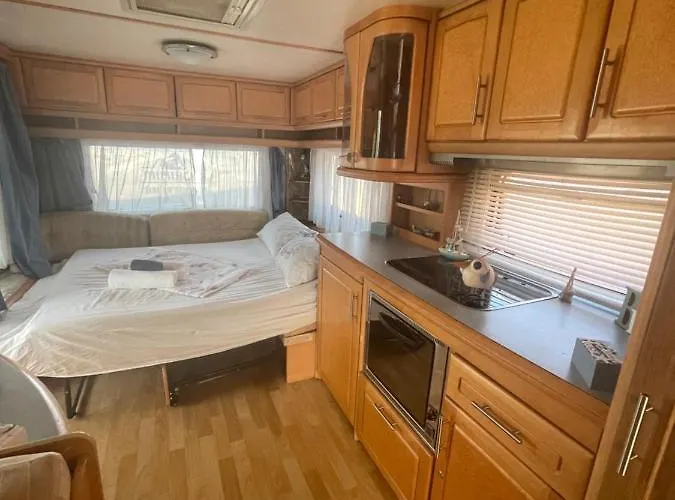 Sea Caravan/camper On The Campsite *