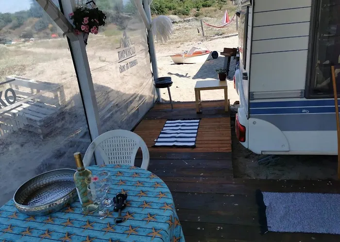 Campsite Sea Caravan/camper On The