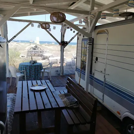 Sea Caravan/camper On The