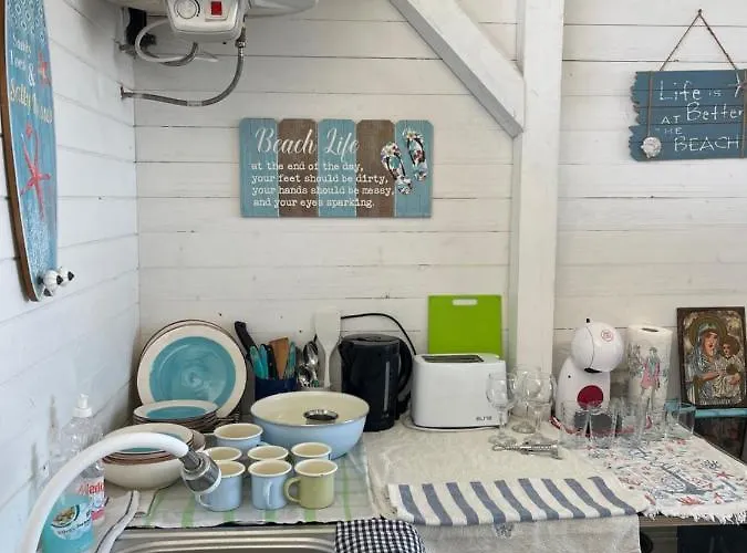 Sea Caravan/camper On The