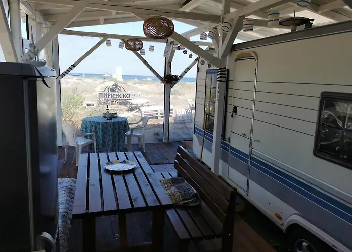 Sea Caravan/camper On The